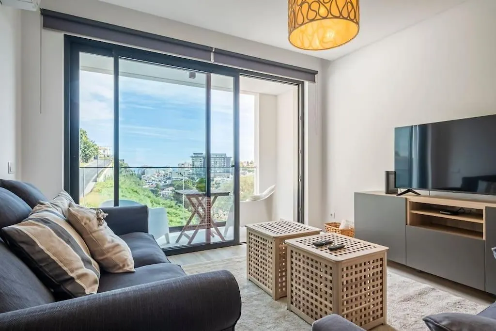 Central Location - With Pool 푼샬 아파트