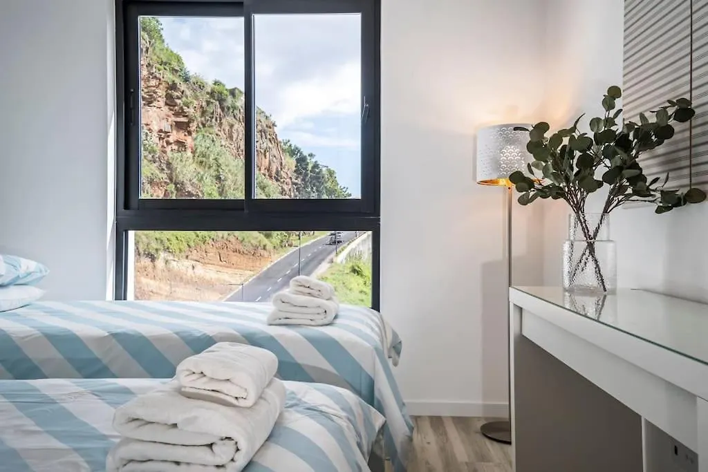 Central Location - With Pool Funchal  Portogallo