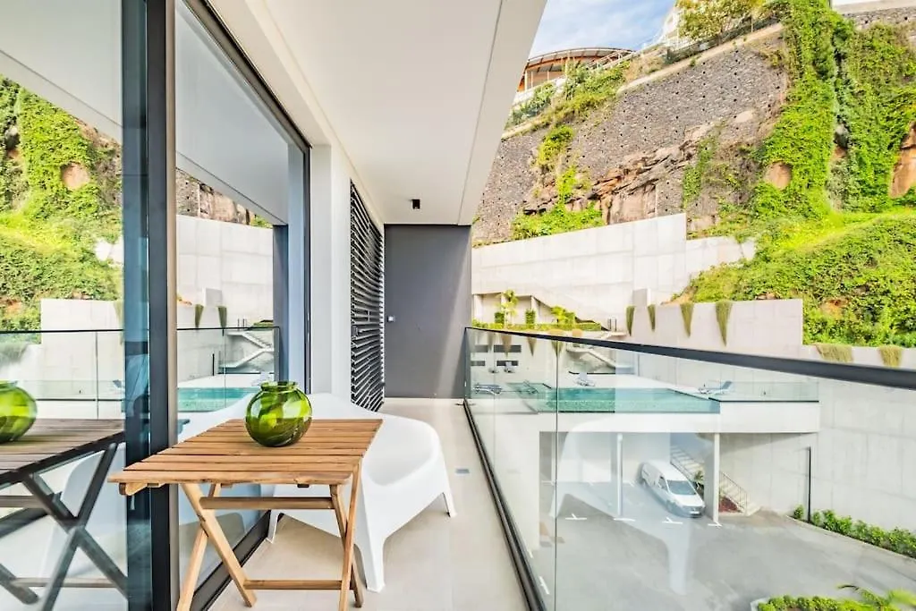 Appartamento Central Location - With Pool Funchal  Portogallo